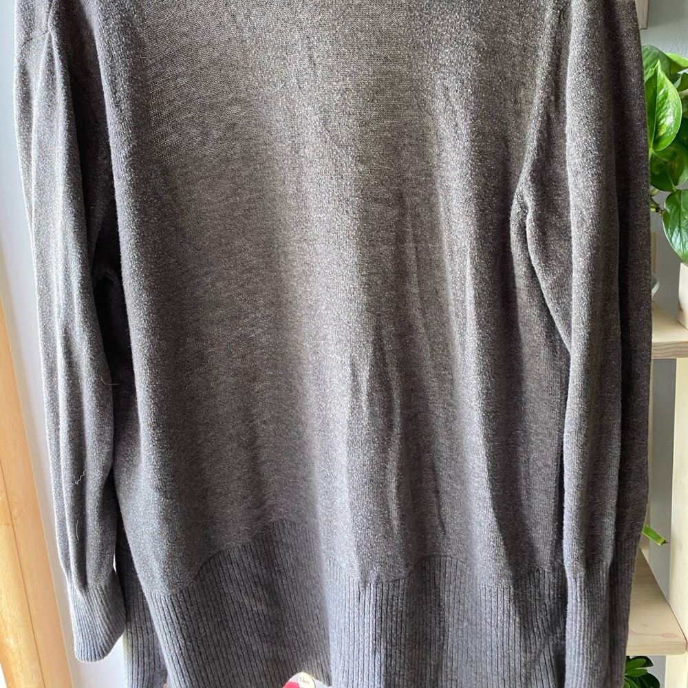 Cardigan - Picture 2 of 2